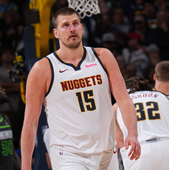 比赛刚一开 比赛刚一开